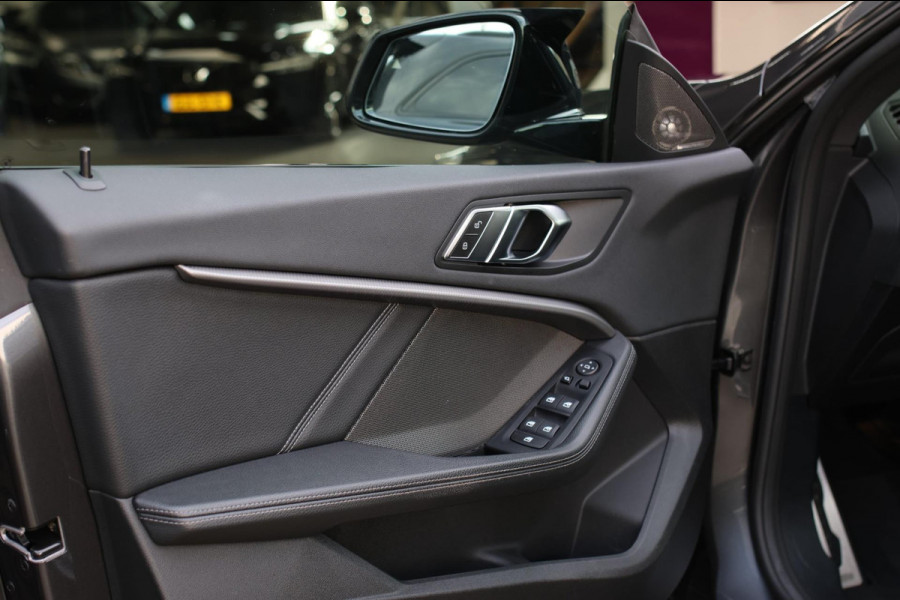 BMW 2 Serie Gran Coupé 218i High M-Sport *Camera*H/K*Leder*ACC*Side assist* BMW 2 Serie Gran Coupé 218i High M-Sport *Camera*H/K*Leder*ACC*Side assist*