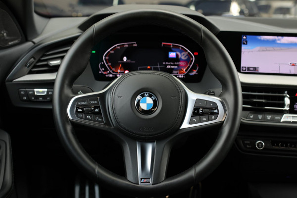 BMW 2 Serie Gran Coupé 218i High M-Sport *Camera*H/K*Leder*ACC*Side assist* BMW 2 Serie Gran Coupé 218i High M-Sport *Camera*H/K*Leder*ACC*Side assist*