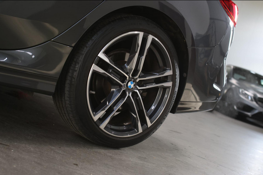 BMW 2 Serie Gran Coupé 218i High M-Sport *Camera*H/K*Leder*ACC*Side assist* BMW 2 Serie Gran Coupé 218i High M-Sport *Camera*H/K*Leder*ACC*Side assist*