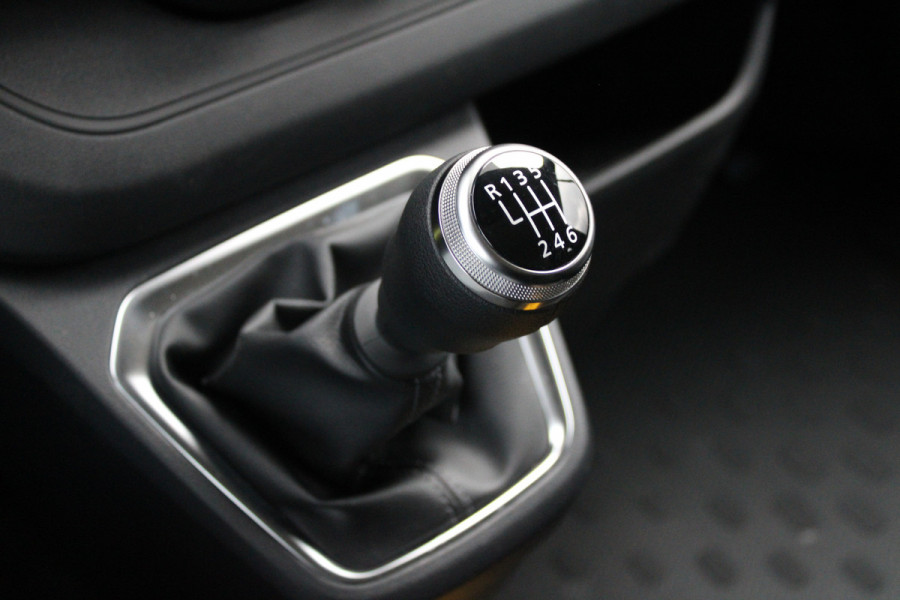 Renault Trafic 2.0 Blue dCi 130pk T29 L2H1 Advance Dubbele Cabine - Carplay - Android - 2x Schuifdeur - Passagiersstoel - Camera - LED - Rijkla