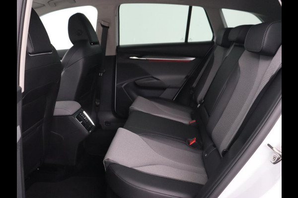 Škoda ENYAQ iV 80 | Matrix LED | Carplay | Camera | Navigatie | Sfeerverlichting | Half leder | Stuurverwarming | Cruise control | Parkeerhulp