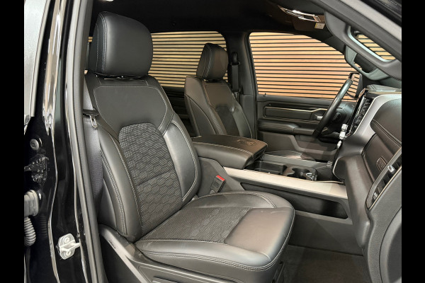 Dodge Ram 1500 5.7 V8 4x4 Crew Cab Sport | Full BLACK | Camera | ALPINE | Soft Cover | Apple Carplay | Cruise | Dodge Ram 1500 5.7 V8 4x4 Crew Cab Sport | Full BLACK | Camera | ALPINE | Soft Cover | Apple Carplay | Cruise |