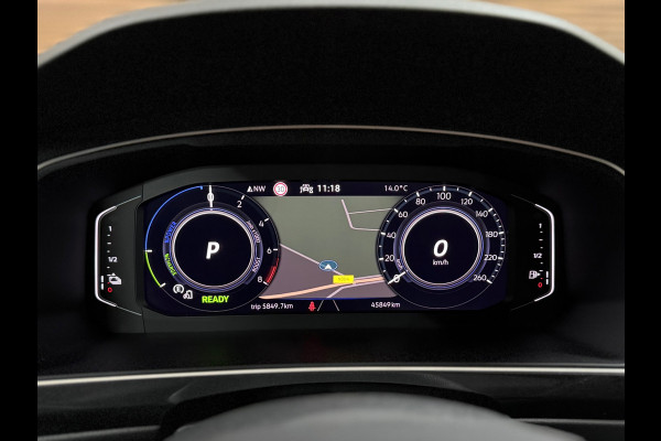 Volkswagen Tiguan 1.4 TSI eHybrid R-Line Business+ | Trekhaak Elektrisch | Navigatie | Adaptive Cruise | Alcantara | 19' inch Volkswagen Tiguan 1.4 TSI eHybrid R-Line Business+ | Trekhaak Elektrisch | Navigatie | Adaptive Cruise | Alcantara | 19' inch
