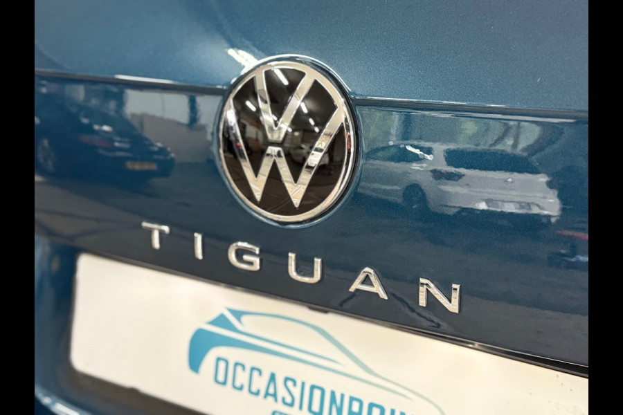 Volkswagen Tiguan 1.4 TSI eHybrid R-Line Business+ | Trekhaak Elektrisch | Navigatie | Adaptive Cruise | Alcantara | 19' inch Volkswagen Tiguan 1.4 TSI eHybrid R-Line Business+ | Trekhaak Elektrisch | Navigatie | Adaptive Cruise | Alcantara | 19' inch