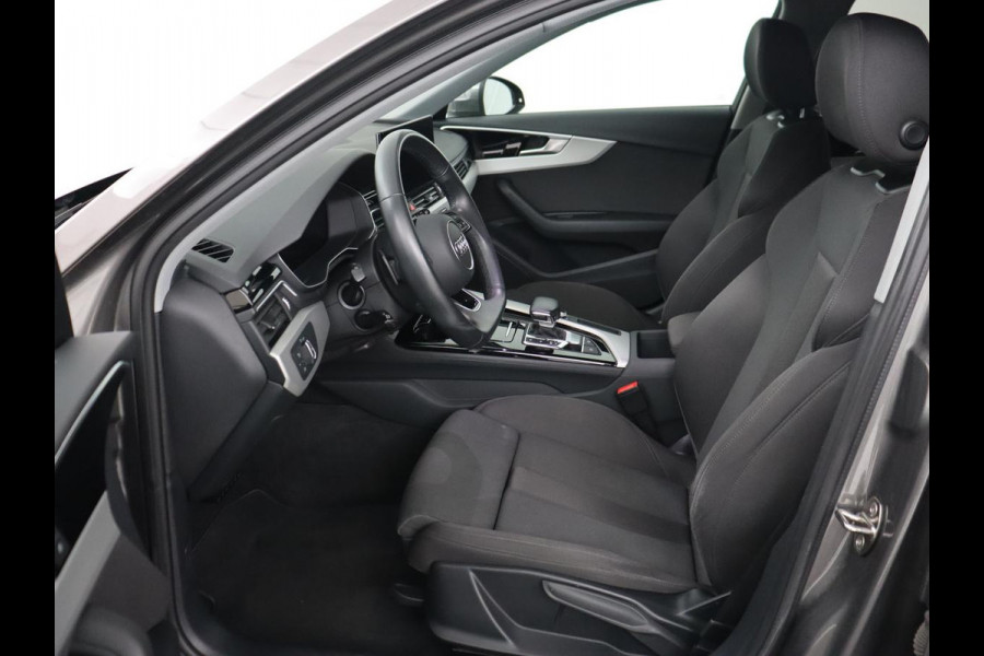 Audi A4 35 TFSI Business Edition | Carplay | Sportstoelen | Full LED | Virtual Cockpit | Navigatie | DAB | Climate control | Parkeerhulp | Cruise control Audi A4 35 TFSI Business Edition | Carplay | Sportstoelen | Full LED | Virtual Cockpit | Navigatie | DAB | Climate control | Parkeerhulp | Cruise control