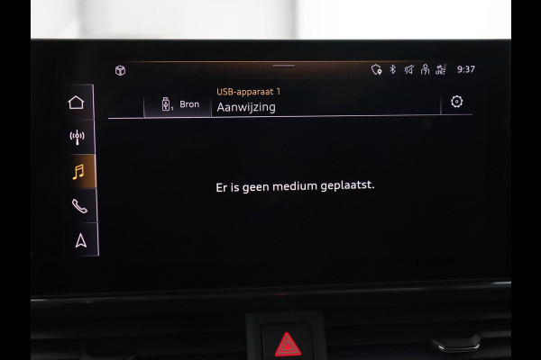 Audi A4 35 TFSI Business Edition | Carplay | Sportstoelen | Full LED | Virtual Cockpit | Navigatie | DAB | Climate control | Parkeerhulp | Cruise control Audi A4 35 TFSI Business Edition | Carplay | Sportstoelen | Full LED | Virtual Cockpit | Navigatie | DAB | Climate control | Parkeerhulp | Cruise control