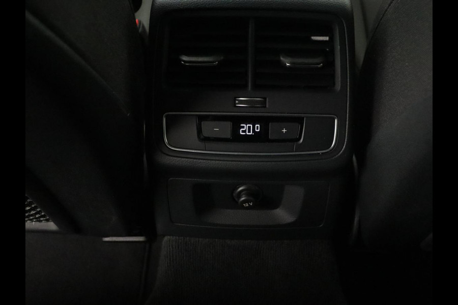 Audi A4 35 TFSI Business Edition | Carplay | Sportstoelen | Full LED | Virtual Cockpit | Navigatie | DAB | Climate control | Parkeerhulp | Cruise control Audi A4 35 TFSI Business Edition | Carplay | Sportstoelen | Full LED | Virtual Cockpit | Navigatie | DAB | Climate control | Parkeerhulp | Cruise control