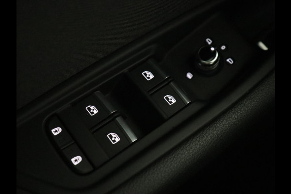 Audi A4 35 TFSI Business Edition | Carplay | Sportstoelen | Full LED | Virtual Cockpit | Navigatie | DAB | Climate control | Parkeerhulp | Cruise control Audi A4 35 TFSI Business Edition | Carplay | Sportstoelen | Full LED | Virtual Cockpit | Navigatie | DAB | Climate control | Parkeerhulp | Cruise control
