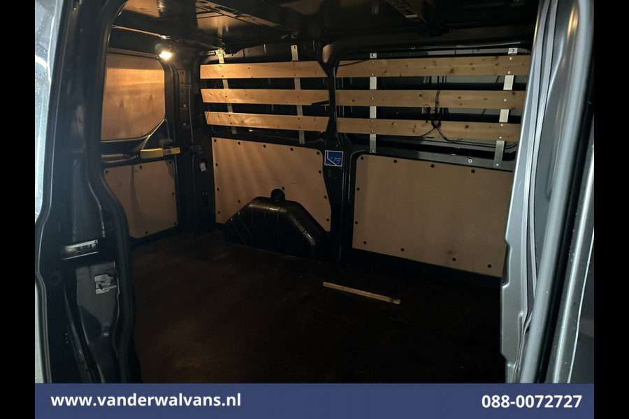 Ford Transit Custom 2.0 TDCI L1H1 Euro6 Airco | Camera | Cruisecontrol | Parkeersensoren | Sidebars Bijrijdersbank Ford Transit Custom 2.0 TDCI L1H1 Euro6 Airco | Camera | Cruisecontrol | Parkeersensoren | Sidebars Bijrijdersbank