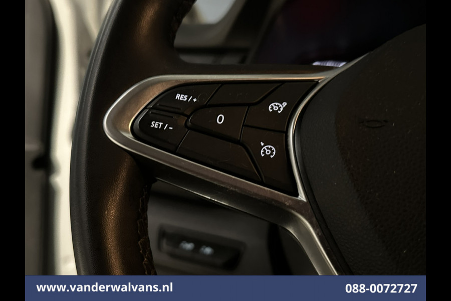 Renault Trafic 2.0 dCi 131pk L2H1 Euro6 Airco | Camera | Navigatie | LED | Cruisecontrol Parkeersensoren, Bijrijdersbank Renault Trafic 2.0 dCi 131pk L2H1 Euro6 Airco | Camera | Navigatie | LED | Cruisecontrol Parkeersensoren, Bijrijdersbank