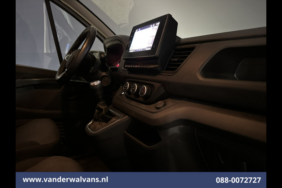 Renault Trafic 2.0 dCi 131pk L2H1 Euro6 Airco | Camera | Navigatie | LED | Cruisecontrol Parkeersensoren, Bijrijdersbank Renault Trafic 2.0 dCi 131pk L2H1 Euro6 Airco | Camera | Navigatie | LED | Cruisecontrol Parkeersensoren, Bijrijdersbank
