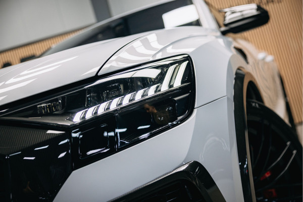 Audi Q8 4.0 TFSI RSQ8 quattro | ABT-R | 1 of 125 | Keramisch | Full Carbon | Verwarmde en verkoelde sportstoelen | B/O | Audi Q8 4.0 TFSI RSQ8 quattro | ABT-R | 1 of 125 | Keramisch | Full Carbon | Verwarmde en verkoelde sportstoelen | B/O |