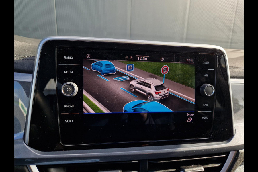 Volkswagen T-Roc 1.5 TSI DSG 150Pk /Keyless /ACC /Winterpakket Volkswagen T-Roc 1.5 TSI DSG 150Pk /Keyless /ACC /Winterpakket