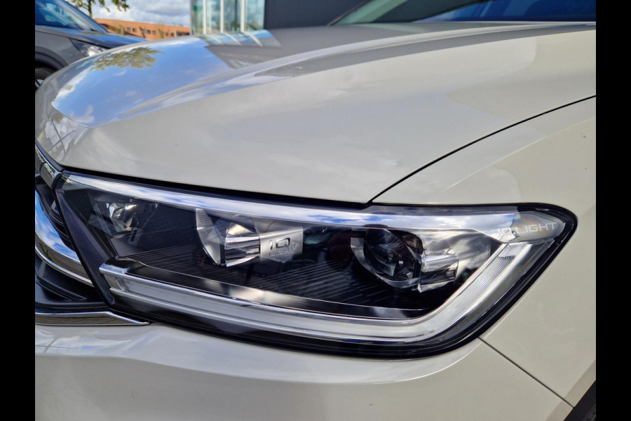 Volkswagen T-Roc 1.5 TSI DSG 150Pk /Keyless /ACC /Winterpakket Volkswagen T-Roc 1.5 TSI DSG 150Pk /Keyless /ACC /Winterpakket