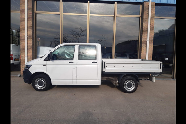 Volkswagen Transporter 2.0 TDI 150 Pk L2 Dubbel Cabine 6-Persoon Airco Cruise control Trekhaak 2500 Kg Volkswagen Transporter 2.0 TDI 150 Pk L2 Dubbel Cabine 6-Persoon Airco Cruise control Trekhaak 2500 Kg