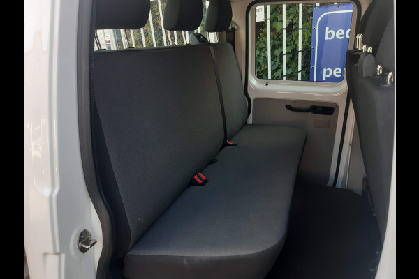 Volkswagen Transporter 2.0 TDI 150 Pk L2 Dubbel Cabine 6-Persoon Airco Cruise control Trekhaak 2500 Kg Volkswagen Transporter 2.0 TDI 150 Pk L2 Dubbel Cabine 6-Persoon Airco Cruise control Trekhaak 2500 Kg