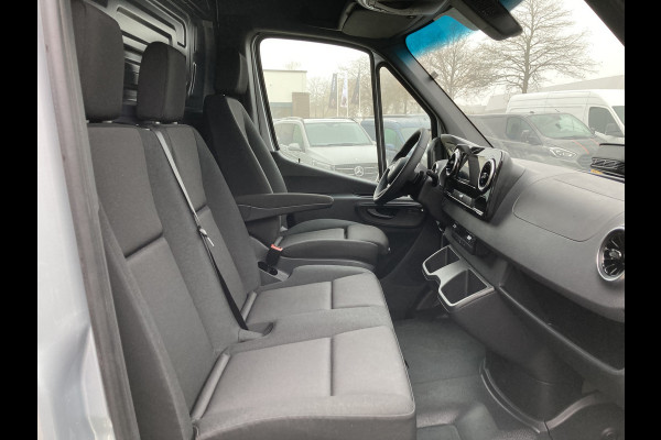 Mercedes-Benz Sprinter 317 CDI L2H2 PRO 3500 kg Trekgewicht, Alarm klasse 3, Geveerde stoel, LED verlichting Mercedes-Benz Sprinter 317 CDI L2H2 PRO 3500 kg Trekgewicht, Alarm klasse 3, Geveerde stoel, LED verlichting
