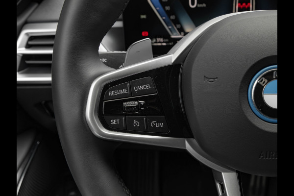 BMW 3 Serie Touring 330e xDrive - M-Sport - LCI 2 - Memoryzetel - Head-up - Driving + Parking Ass