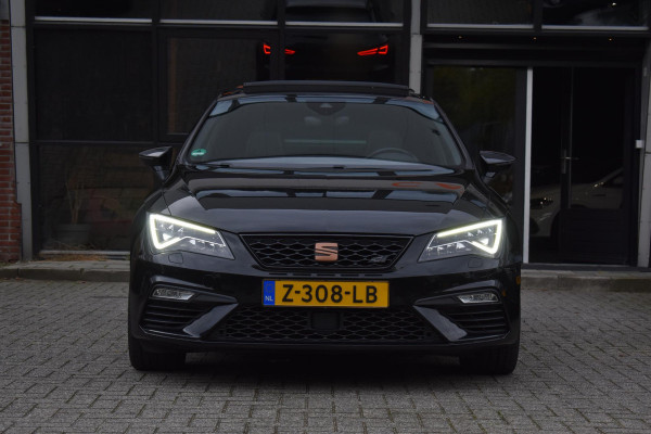 Seat Leon 2.0 TSI CUPRA Pano BBD Camera Carplay Seat Leon 2.0 TSI CUPRA Pano BBD Camera Carplay