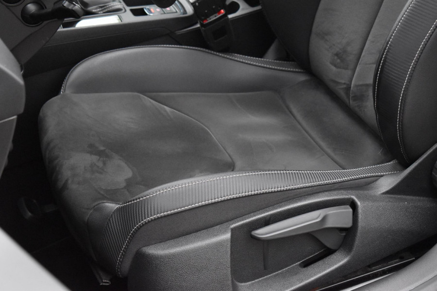 Seat Leon 2.0 TSI CUPRA Pano BBD Camera Carplay Seat Leon 2.0 TSI CUPRA Pano BBD Camera Carplay