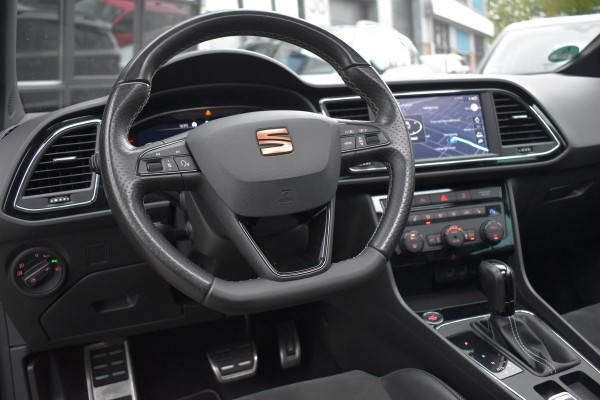 Seat Leon 2.0 TSI CUPRA Pano BBD Camera Carplay Seat Leon 2.0 TSI CUPRA Pano BBD Camera Carplay