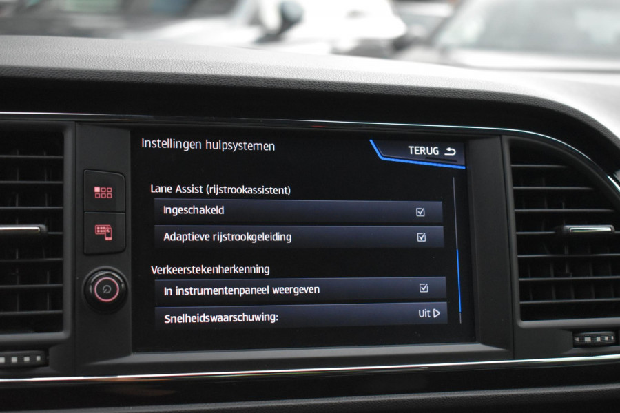 Seat Leon 2.0 TSI CUPRA Pano BBD Camera Carplay Seat Leon 2.0 TSI CUPRA Pano BBD Camera Carplay
