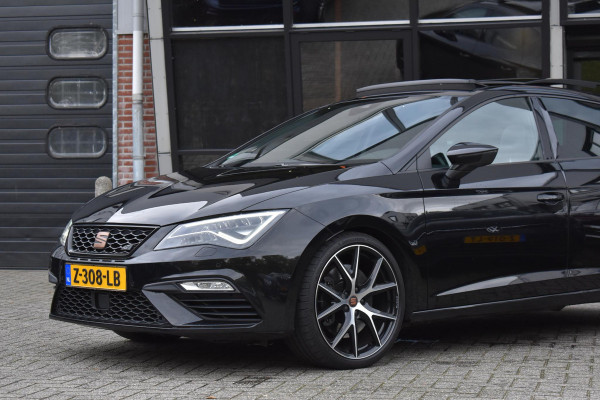 Seat Leon 2.0 TSI CUPRA Pano BBD Camera Carplay Seat Leon 2.0 TSI CUPRA Pano BBD Camera Carplay