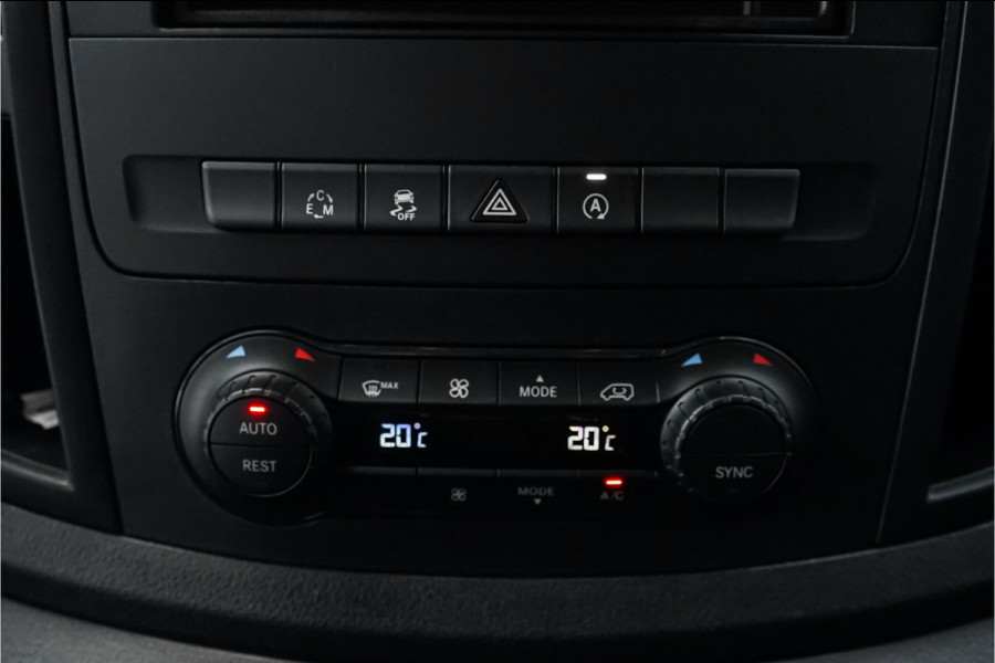 Mercedes-Benz Vito 119 CDI Extra Lang Leder Camera Audio Upgrade 19" Mercedes-Benz Vito 119 CDI Extra Lang Leder Camera Audio Upgrade 19"