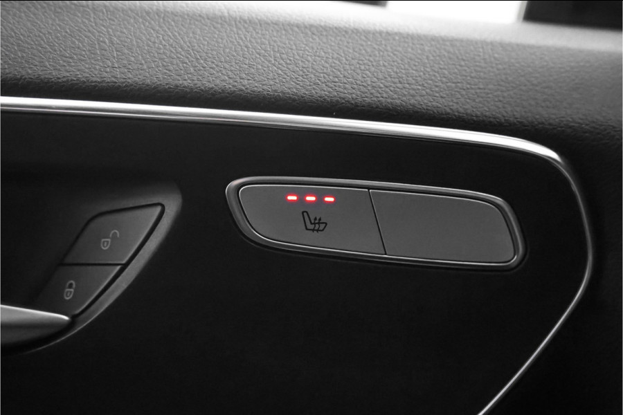 Mercedes-Benz Vito 119 CDI Extra Lang Leder Camera Audio Upgrade 19" Mercedes-Benz Vito 119 CDI Extra Lang Leder Camera Audio Upgrade 19"