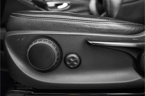 Mercedes-Benz Vito 119 CDI Extra Lang Leder Camera Audio Upgrade 19" Mercedes-Benz Vito 119 CDI Extra Lang Leder Camera Audio Upgrade 19"