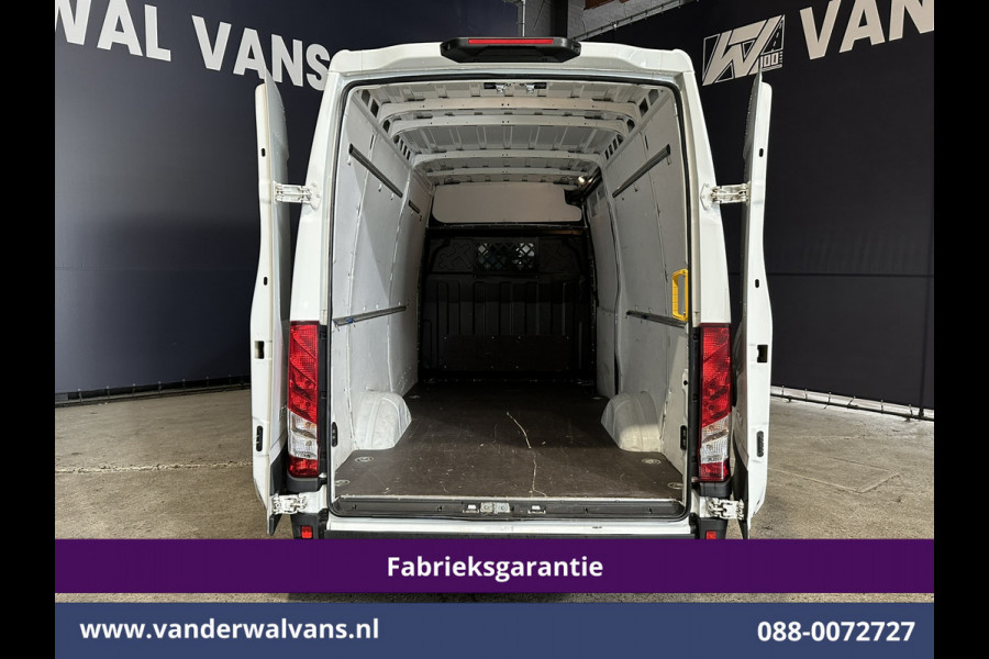 Iveco Daily 35S16V 157pk L2H2 Fabrieksgarantie Euro6 Airco | 3500kg trekvermogen | Parkeersensoren bijrijdersbank Iveco Daily 35S16V 157pk L2H2 Fabrieksgarantie Euro6 Airco | 3500kg trekvermogen | Parkeersensoren bijrijdersbank