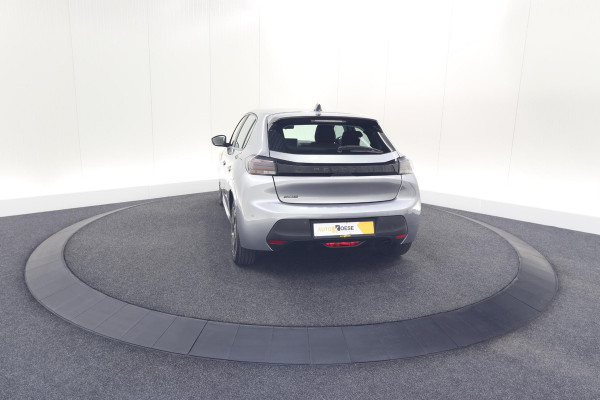 Peugeot 208 PureTech 100 Active | Parkeersensoren | Navigatie | Apple Carplay Peugeot 208 PureTech 100 Active | Parkeersensoren | Navigatie | Apple Carplay