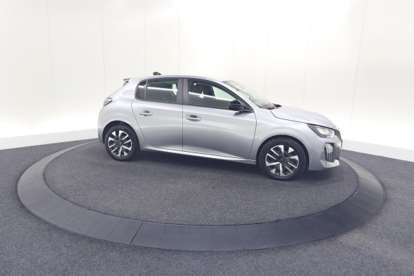 Peugeot 208 PureTech 100 Active | Parkeersensoren | Navigatie | Apple Carplay Peugeot 208 PureTech 100 Active | Parkeersensoren | Navigatie | Apple Carplay