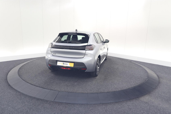 Peugeot 208 PureTech 100 Active | Parkeersensoren | Navigatie | Apple Carplay Peugeot 208 PureTech 100 Active | Parkeersensoren | Navigatie | Apple Carplay