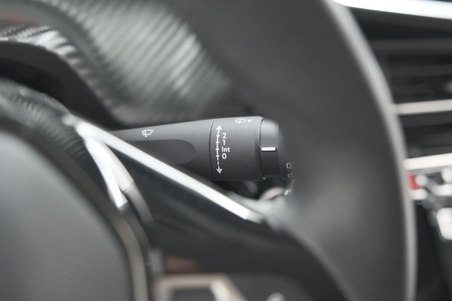Peugeot 208 PureTech 100 Active | Parkeersensoren | Navigatie | Apple Carplay Peugeot 208 PureTech 100 Active | Parkeersensoren | Navigatie | Apple Carplay