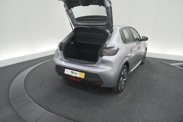 Peugeot 208 PureTech 100 Active | Parkeersensoren | Navigatie | Apple Carplay Peugeot 208 PureTech 100 Active | Parkeersensoren | Navigatie | Apple Carplay