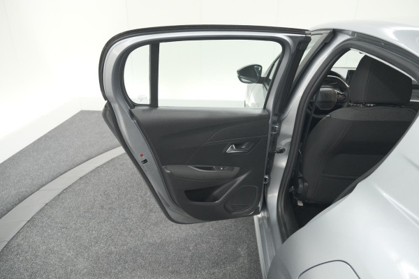 Peugeot 208 PureTech 100 Active | Parkeersensoren | Navigatie | Apple Carplay Peugeot 208 PureTech 100 Active | Parkeersensoren | Navigatie | Apple Carplay