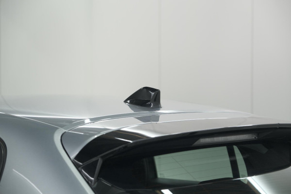 Peugeot 208 PureTech 100 Active | Parkeersensoren | Navigatie | Apple Carplay Peugeot 208 PureTech 100 Active | Parkeersensoren | Navigatie | Apple Carplay