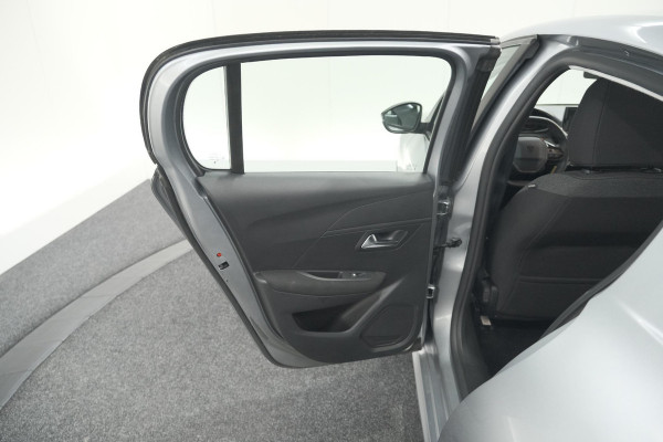 Peugeot 208 PureTech 100 Active | Parkeersensoren | Navigatie | Apple Carplay Peugeot 208 PureTech 100 Active | Parkeersensoren | Navigatie | Apple Carplay
