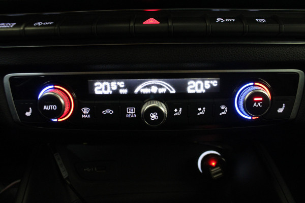 Audi A3 Limousine 1.5 TFSI CoD Sport S Line Edition |Navi|Stoelverwarming| Audi A3 Limousine 1.5 TFSI CoD Sport S Line Edition |Navi|Stoelverwarming|