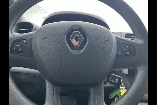 Renault Trafic 1.6 dCi E6 Comfort R-link 3 Zits Lease €251 p/m Airco, Navi, PDC, Bedrijfsinrichting, Cruise controle. Renault Trafic 1.6 dCi E6 Comfort R-link 3 Zits Lease €251 p/m Airco, Navi, PDC, Bedrijfsinrichting, Cruise controle.