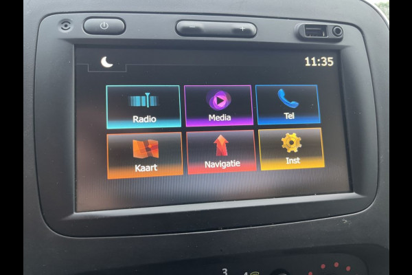 Renault Trafic 1.6 dCi E6 Comfort R-link 3 Zits Lease €251 p/m Airco, Navi, PDC, Bedrijfsinrichting, Cruise controle. Renault Trafic 1.6 dCi E6 Comfort R-link 3 Zits Lease €251 p/m Airco, Navi, PDC, Bedrijfsinrichting, Cruise controle.