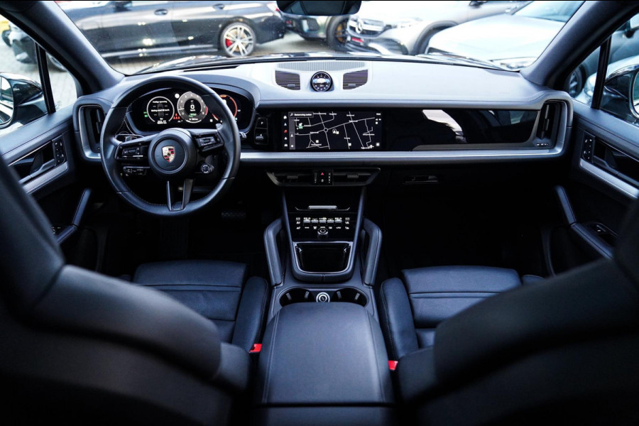 Porsche Cayenne 3.0 E-Hybrid | NIEUW MODEL | Panorama | Bose Sound | 360 cam | Adaptieve cruise | Kuipstoel | LED | Lane assist | Porsche Cayenne 3.0 E-Hybrid | NIEUW MODEL | Panorama | Bose Sound | 360 cam | Adaptieve cruise | Kuipstoel | LED | Lane assist |