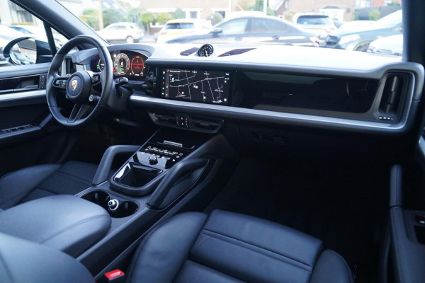 Porsche Cayenne 3.0 E-Hybrid | NIEUW MODEL | Panorama | Bose Sound | 360 cam | Adaptieve cruise | Kuipstoel | LED | Lane assist | Porsche Cayenne 3.0 E-Hybrid | NIEUW MODEL | Panorama | Bose Sound | 360 cam | Adaptieve cruise | Kuipstoel | LED | Lane assist |