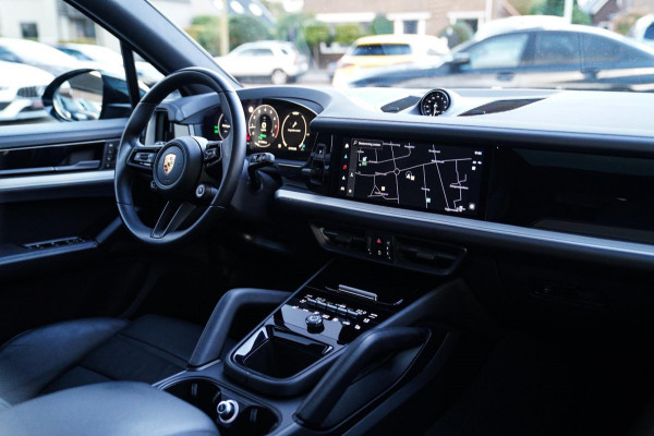 Porsche Cayenne 3.0 E-Hybrid | NIEUW MODEL | Panorama | Bose Sound | 360 cam | Adaptieve cruise | Kuipstoel | LED | Lane assist | Porsche Cayenne 3.0 E-Hybrid | NIEUW MODEL | Panorama | Bose Sound | 360 cam | Adaptieve cruise | Kuipstoel | LED | Lane assist |