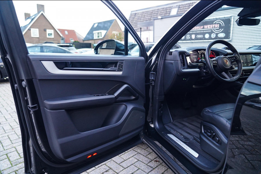 Porsche Cayenne 3.0 E-Hybrid | NIEUW MODEL | Panorama | Bose Sound | 360 cam | Adaptieve cruise | Kuipstoel | LED | Lane assist | Porsche Cayenne 3.0 E-Hybrid | NIEUW MODEL | Panorama | Bose Sound | 360 cam | Adaptieve cruise | Kuipstoel | LED | Lane assist |