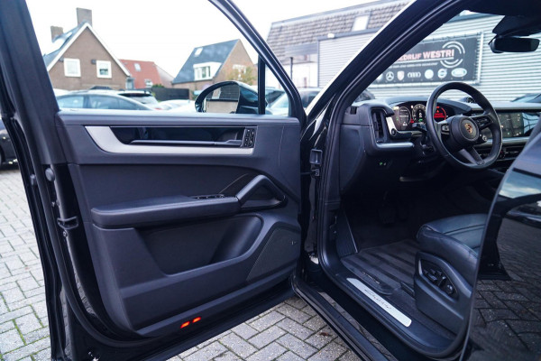Porsche Cayenne 3.0 E-Hybrid | NIEUW MODEL | Panorama | Bose Sound | 360 cam | Adaptieve cruise | Kuipstoel | LED | Lane assist | Porsche Cayenne 3.0 E-Hybrid | NIEUW MODEL | Panorama | Bose Sound | 360 cam | Adaptieve cruise | Kuipstoel | LED | Lane assist |