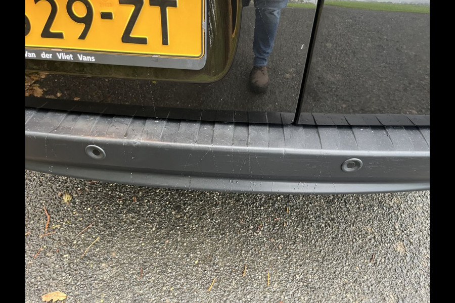 Renault Kangoo 1.5 dCi E6 90pk R-link BPM Vrij! Lease €171 p/m, Airco, Navi + Camera, PDC, Volledig onderhoudshistorie aanwezig Renault Kangoo 1.5 dCi E6 90pk R-link BPM Vrij! Lease €171 p/m, Airco, Navi + Camera, PDC, Volledig onderhoudshistorie aanwezig