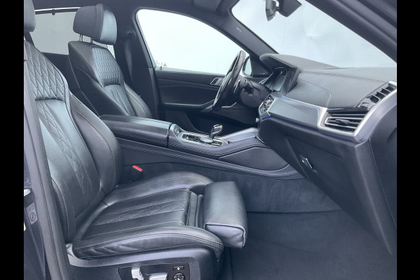 BMW X6 xDrive40i M-Sport Luchtvering 360cam Pano HK Elek.Trekhaak Skylounge Carbon BOMVOL! BMW X6 xDrive40i M-Sport Luchtvering 360cam Pano HK Elek.Trekhaak Skylounge Carbon BOMVOL!