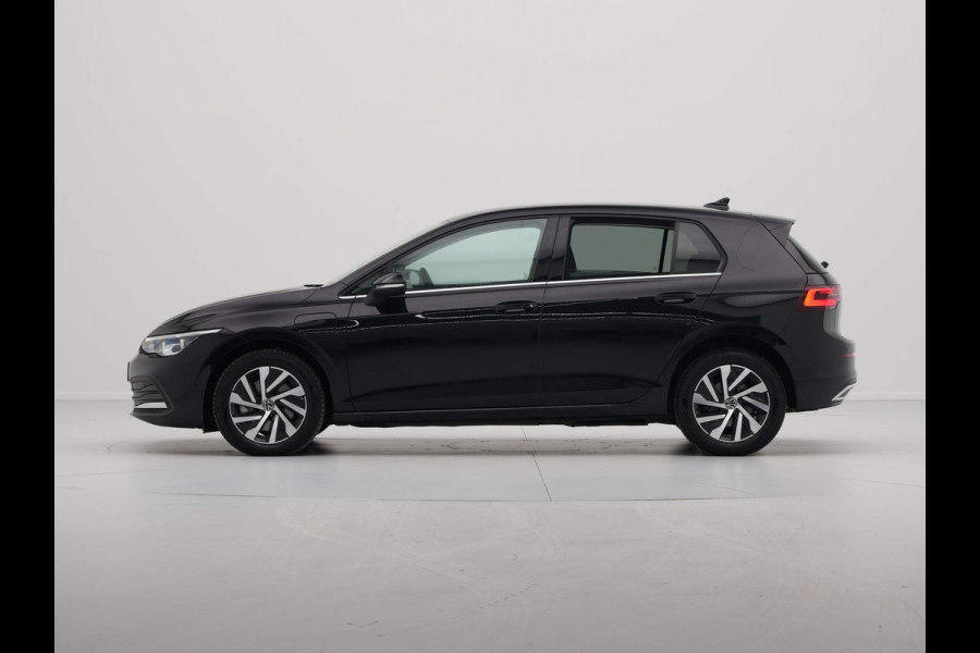 Volkswagen Golf 1.4 eHybrid 204pk Style Navigatie Massage Camera Led 289 Volkswagen Golf 1.4 eHybrid 204pk Style Navigatie Massage Camera Led 289